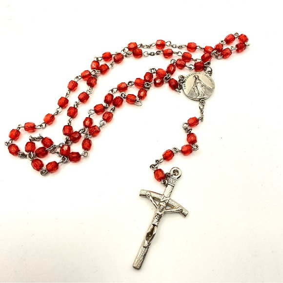 Catholic Rosary Red Beads Pope John Paul II - Picture 4 of 5